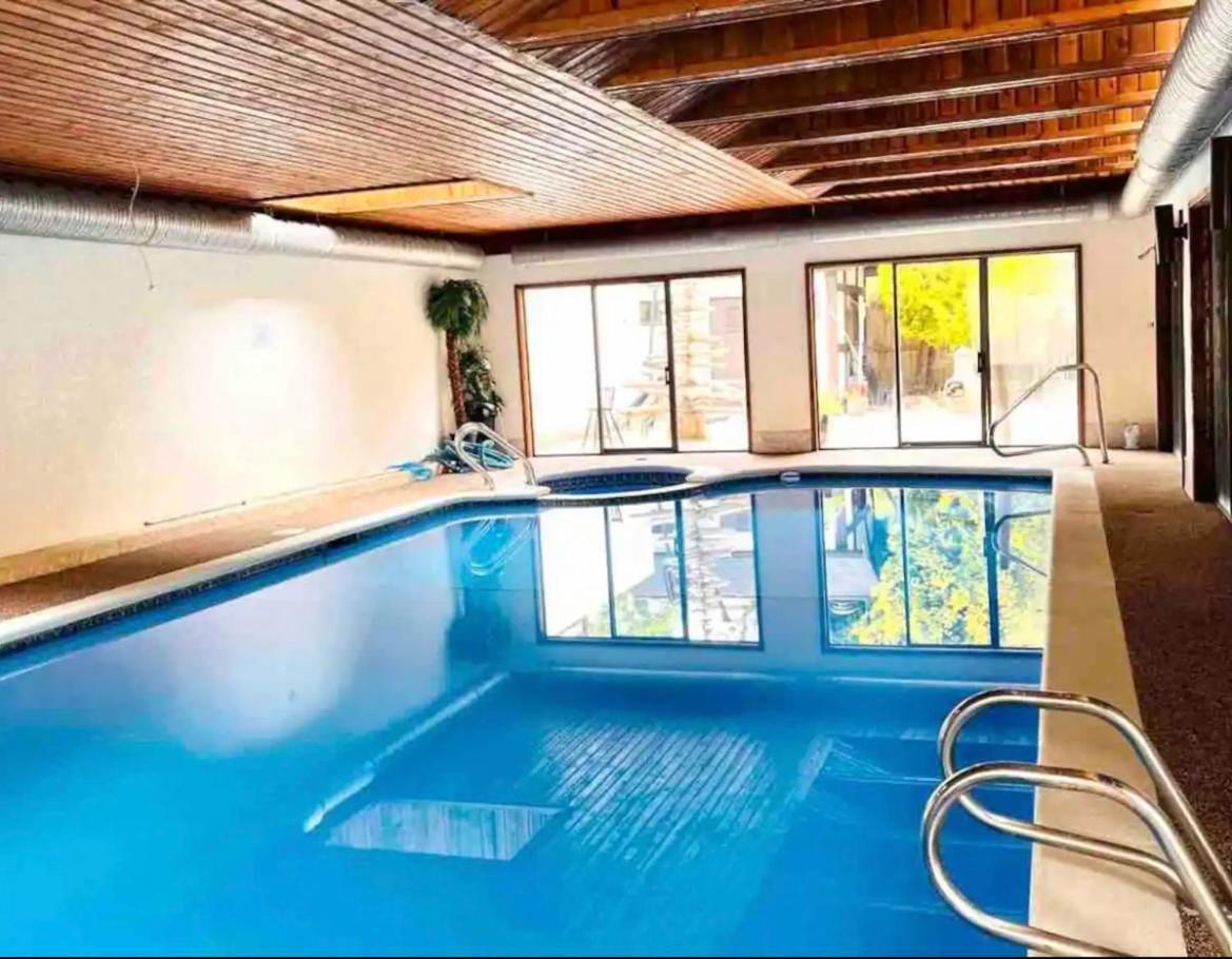 Oceanside Manor - Fancy Room - Golf Course & Beach View クアリカム・ビーチ エクステリア 写真
