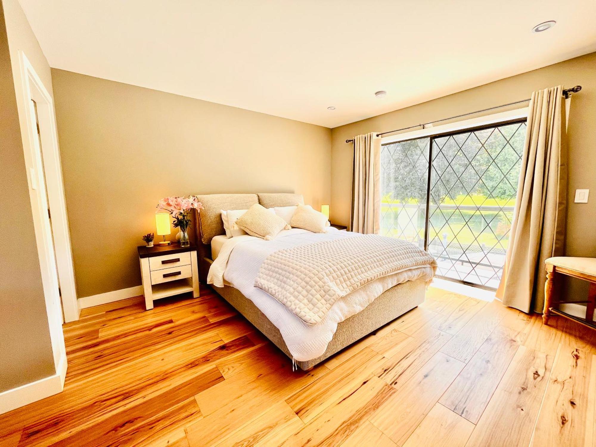 Oceanside Manor - Fancy Room - Golf Course & Beach View クアリカム・ビーチ エクステリア 写真