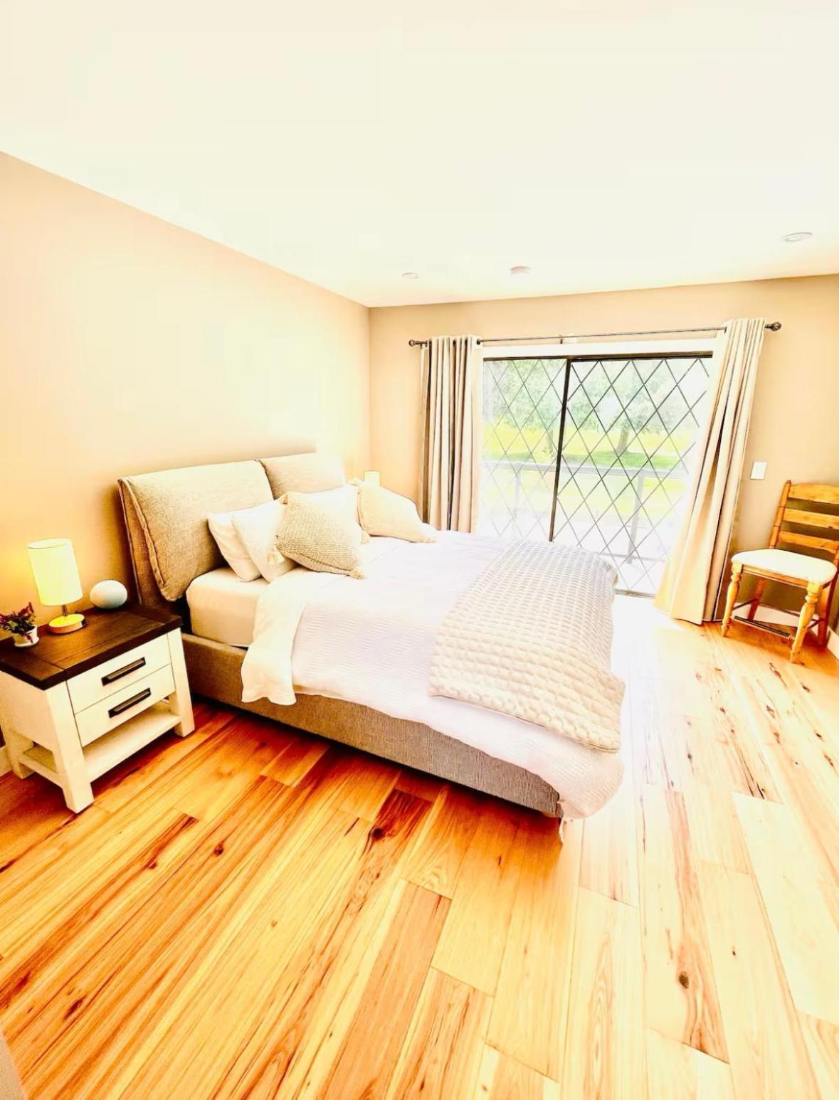Oceanside Manor - Fancy Room - Golf Course & Beach View クアリカム・ビーチ エクステリア 写真